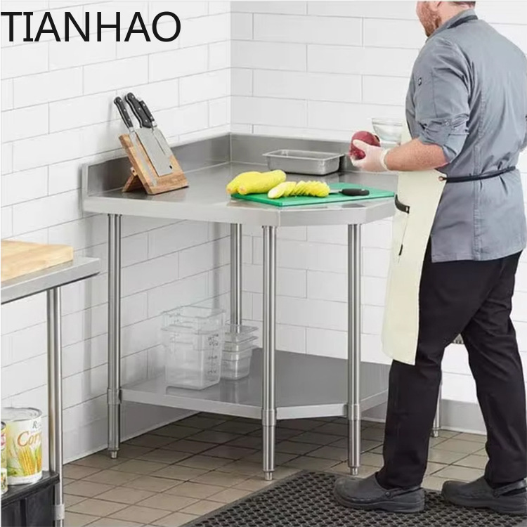 Plan de travail commercial en  - Kitchen With Baking Station avis et prix